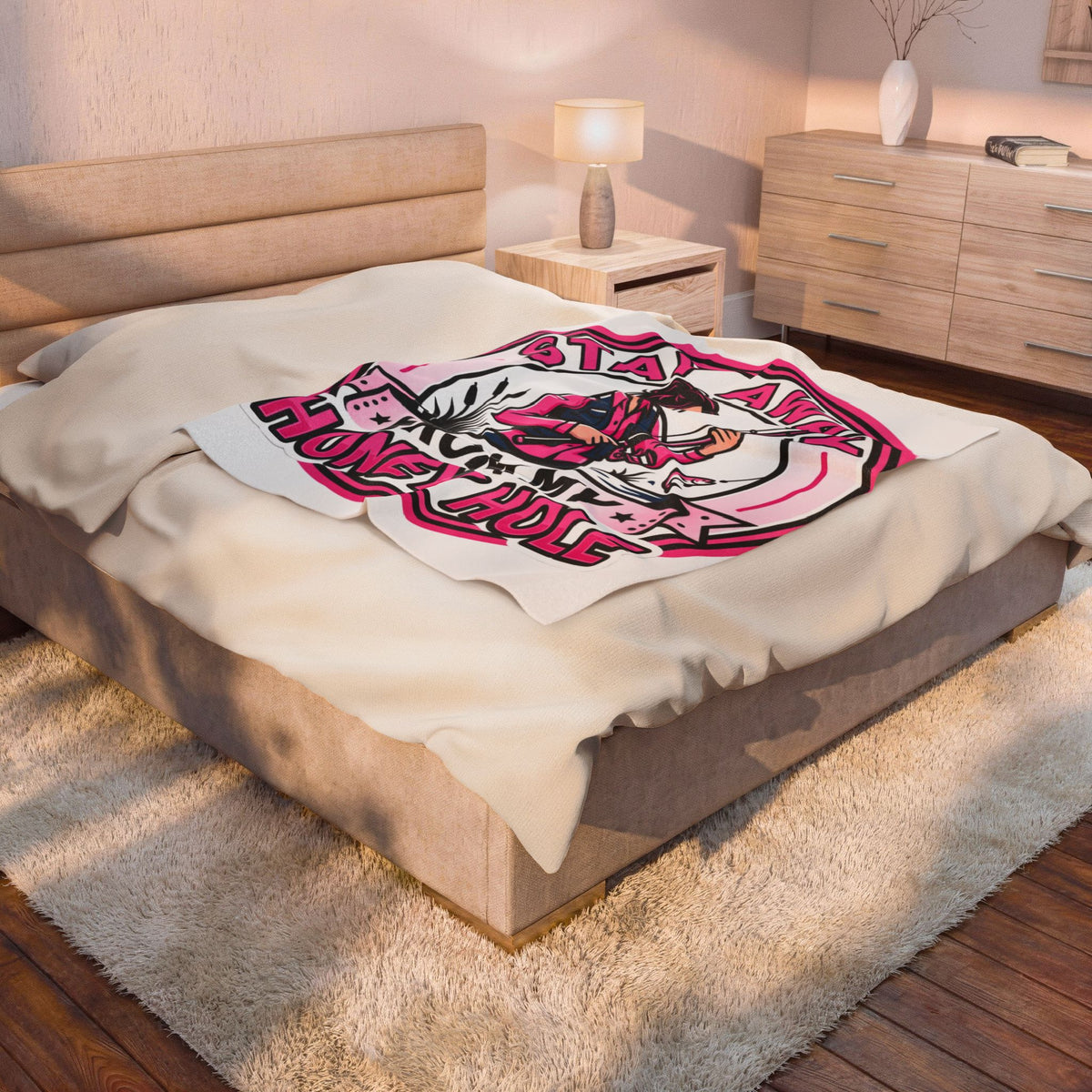 Honey Hole Velveteen Plush Blanket