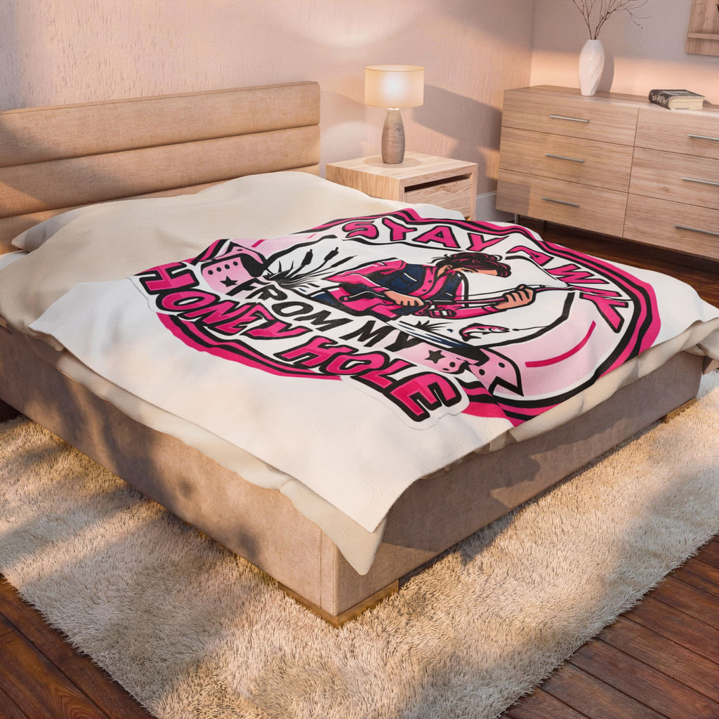 Honey Hole Velveteen Plush Blanket